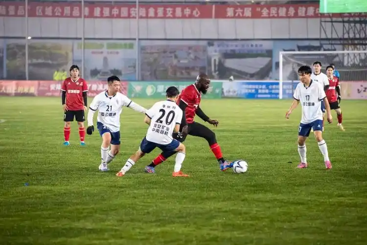 CBA联赛：辽宁本钢 VS 北京首钢